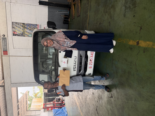 Sales isuzu Tangerang